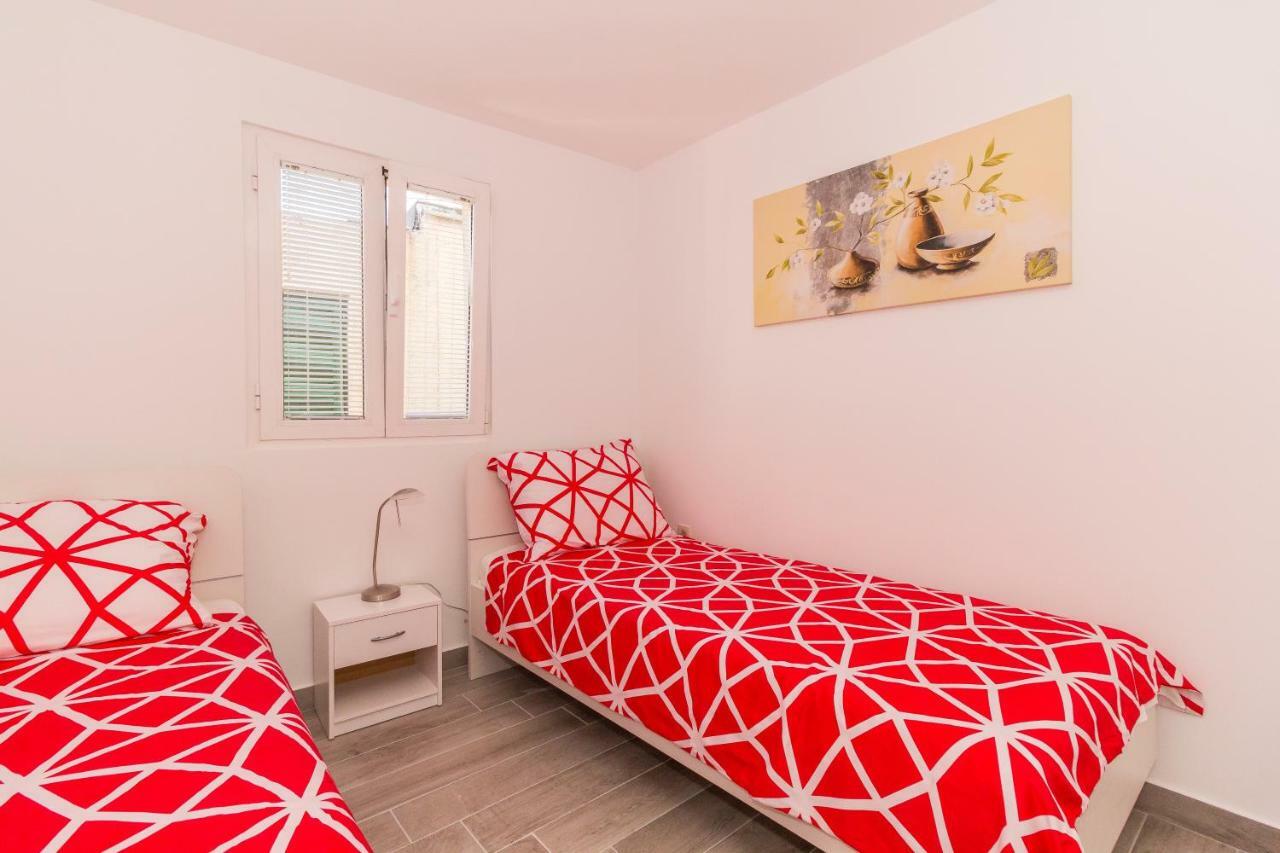 App Joly In Center Old Town Apartment Biograd Na Moru Luaran gambar